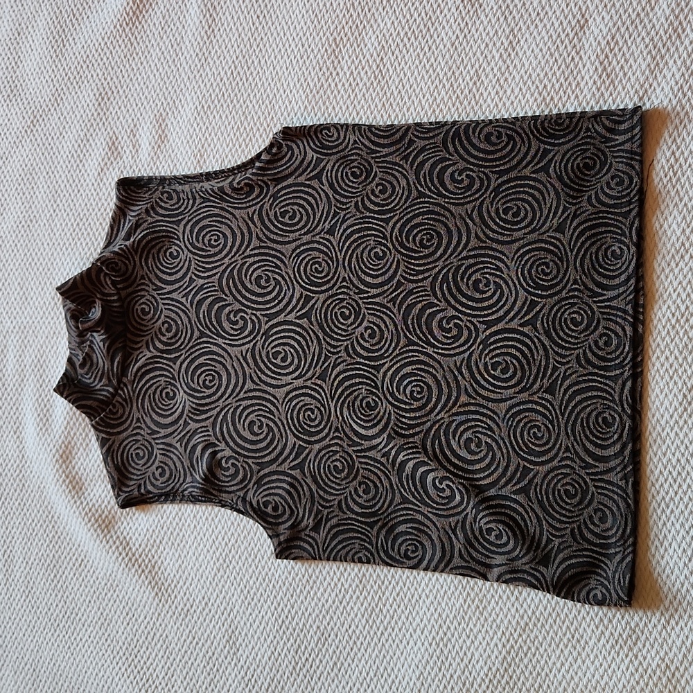 Black and brown spiral nock neck tank top M/L